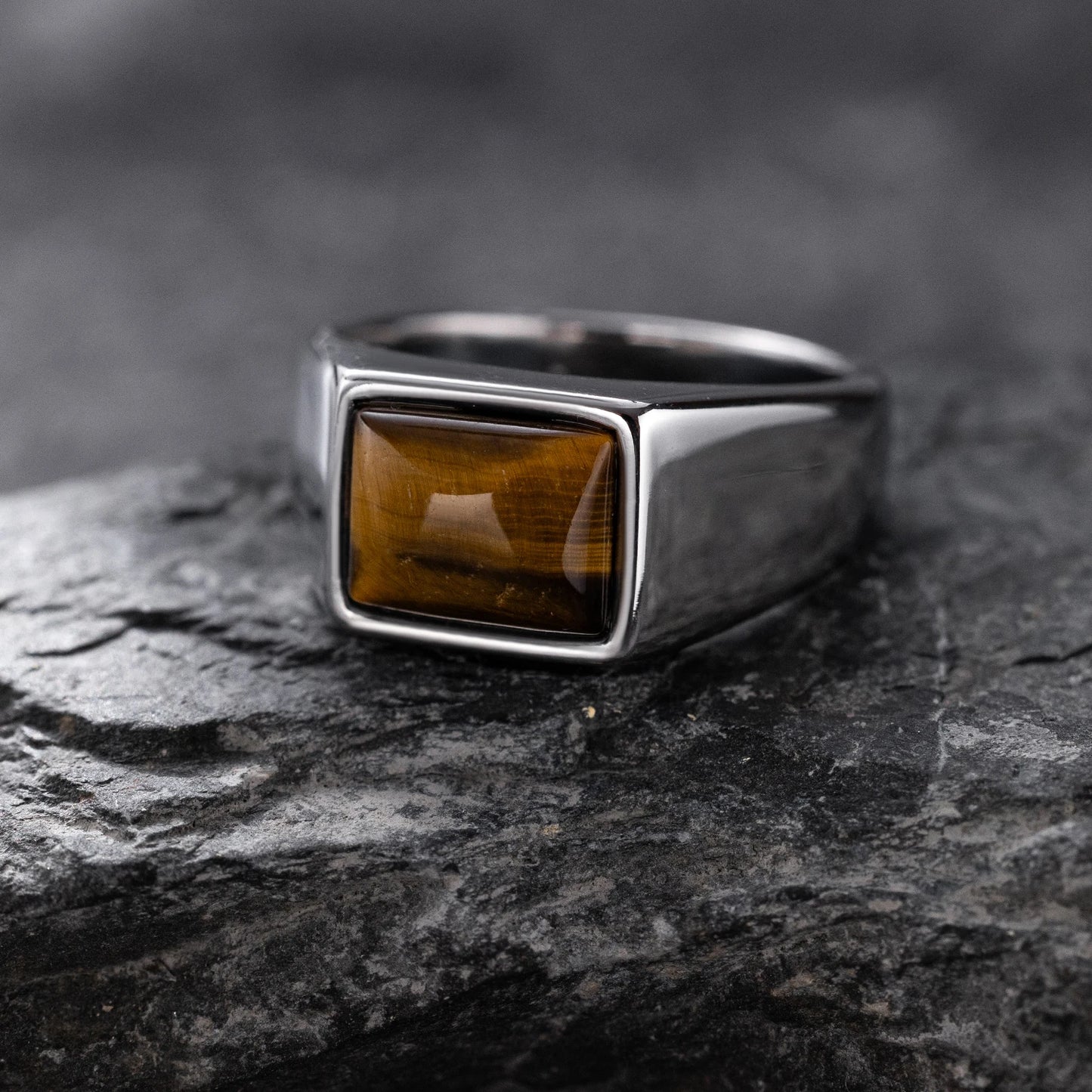 316L Stainless Steel Ring with Natural Tiger's Eye - Simple Retro Style, Single Ring, Gold Plated, Natural Stone for men women